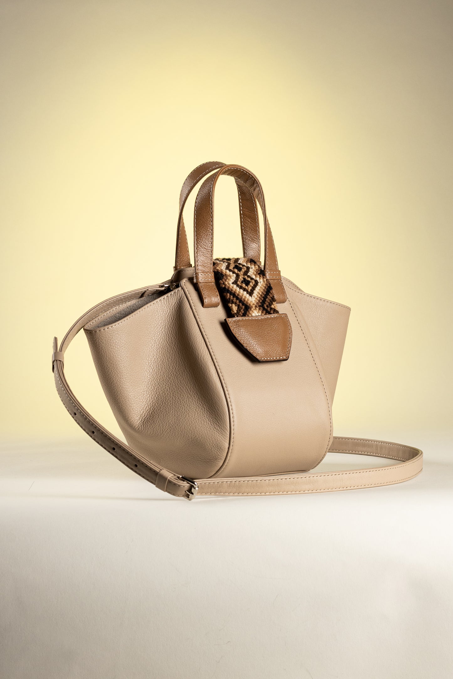 Star Bag - Almond